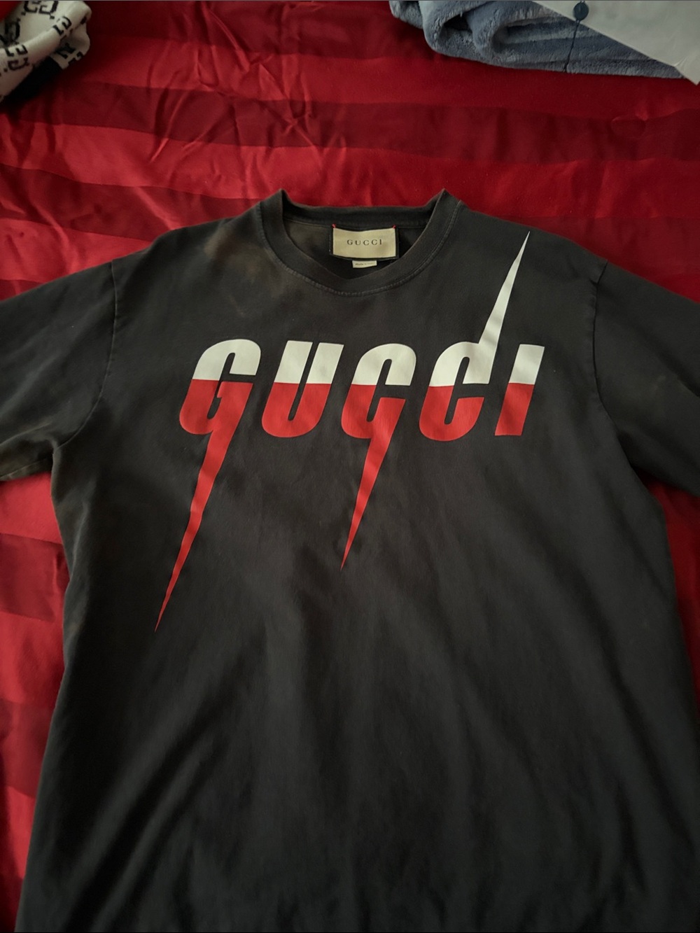 Gucci Black Short-Sleeve Tee with Red and White Graphic